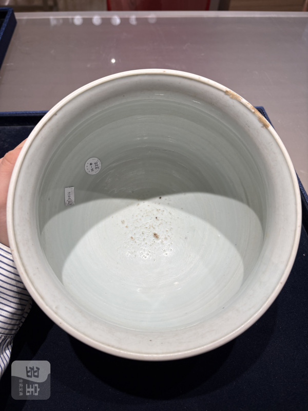 明成化 青花花卉碗一对 - 图24